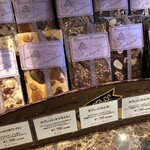 エーグルドゥース - チョコも美味しそう！