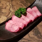 Koshitsu Yakiniku Sanbyoushi Bettei - 