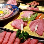 Koshitsu Yakiniku Sanbyoushi Bettei - 