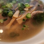 麺屋 周 - 塩中華(半麺)のスープ