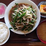 Miyoshi Shokudou - レバニラ定食