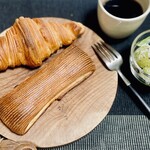 金絲雀 - クロワッサン＆ パン・スイス