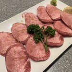 Sumibi Yakiniku Toukaien - 