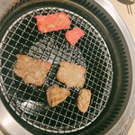 焼肉 六六六 - 