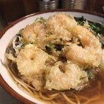 そばの神田東一屋 - えびに着目する。