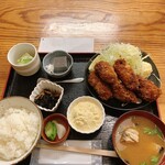 八丁堀 朋 - 広島県産牡蠣フライ定食（5個）  1,600円（税込）