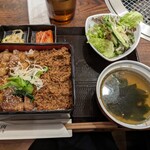 焼肉 黒バラモン - 