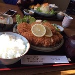 なんかカツが多いですね