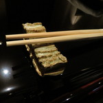 日本料理 晴山 - 箸置き