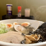 麺翔海神 - 岩海苔がうめぇ〜✨✨✨