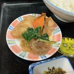 まつほ - 肉じゃがの肉なし　※これで、ご飯は……食えんのですが