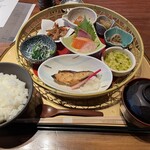和食と立喰い寿司 ナチュラ - 