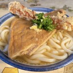 讃岐製麺所 - きつねとちくわの天ぷらトッピング♪✨