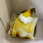 シャロン - 料理写真:モンブラン　432円