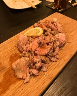 お肉と私の酒場 ハセガワ - 