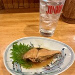 たけちゃん - お通しの鯖の味噌煮
