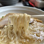 はりけんラーメン - ちゅるちゅる平打ち麺