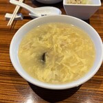 横浜中華街 重慶飯店 - たまごスープ