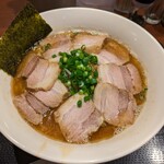 中華そば おかべ - チャーシュー麺1150円