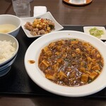 四川麻婆専家 辣辣 - 