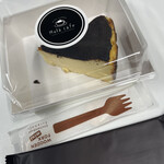 Mola Cafe - 感動のチーズケーキ。