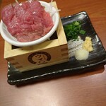 日本の酒と馬の肉 ウマ◯ - 
