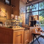 Standard Café & Gallery - 