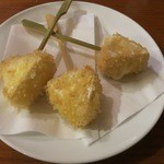 ペチカ - チーズのフライもウオッカに合います。