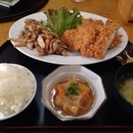 いなか家定食の店 - コンボ定食(鶏皮ペッパー焼き、チキンカツ)