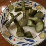ペチカ - ロシア漬けです。ピクルス味が美味しい。