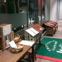 トラットリア・イタリア 品川店 - エントランス