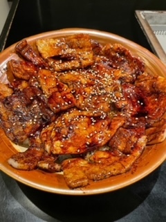 ぶた丼大手門 4条通店 - 旭川四条（豚丼）の写真