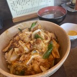 焼鳥 ホルモン おすみ - ホルモン丼 (貝汁付) ¥980