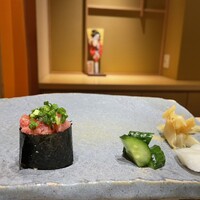 鮨 久いち - ねぎとろからスタート