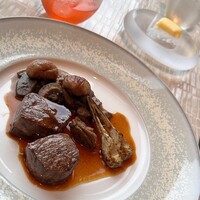 ベージュ アラン・デュカス 東京 - 