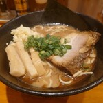 麺屋タカモト - とんこつラーメン(大盛無料)900円
