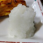 とん八 - 大根おろし(2023年11月30日撮影)