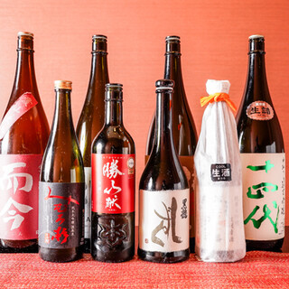 We have a selection of local sake selected by the owner himself, from standard to rare sake.