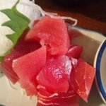 晩杯屋 - マグロブツ切り150円