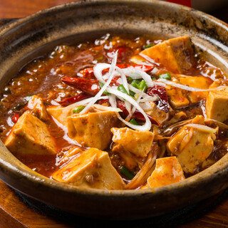 Authentic Cantonese cuisine! Enjoy specially made spicy mapo tofu and famous fried rice