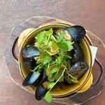 Mussels and bourguignon butter steamed in white wine