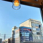 Itarian Tomatokafe Junia - 思ってたよりは変わってなかった駅周辺