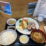 Kometsune - 盛り合わせ定食