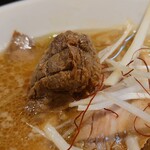 さっぽろラーメン 桑名 - ラッキー！チャーシューの端っこ！！(笑)