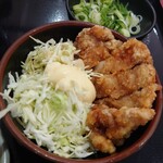 喜礼共亭 - 料理写真:しょうゆラーメン定食　からあげ