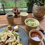 Omo Kafe Ando Baru - 朝食