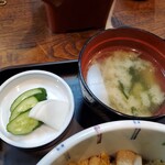 布袋家 - お漬物と味噌汁