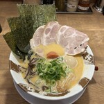 熟成豚骨ラーメン専門 一番軒 - 