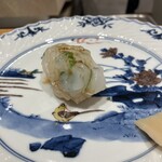 Sushi Ikuta - いか　大葉と糸造り