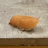 鮨 神楽 - 鰆の醤油漬け